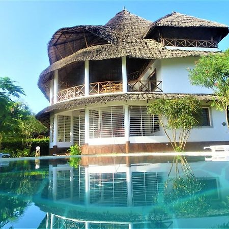 Watamu, Nestled Between Pristine Beaches And Lush Tropical Forest Hotel Eksteriør billede