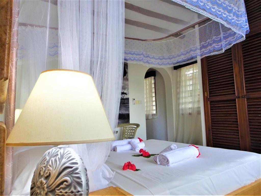 Watamu, Nestled Between Pristine Beaches And Lush Tropical Forest Hotel Eksteriør billede